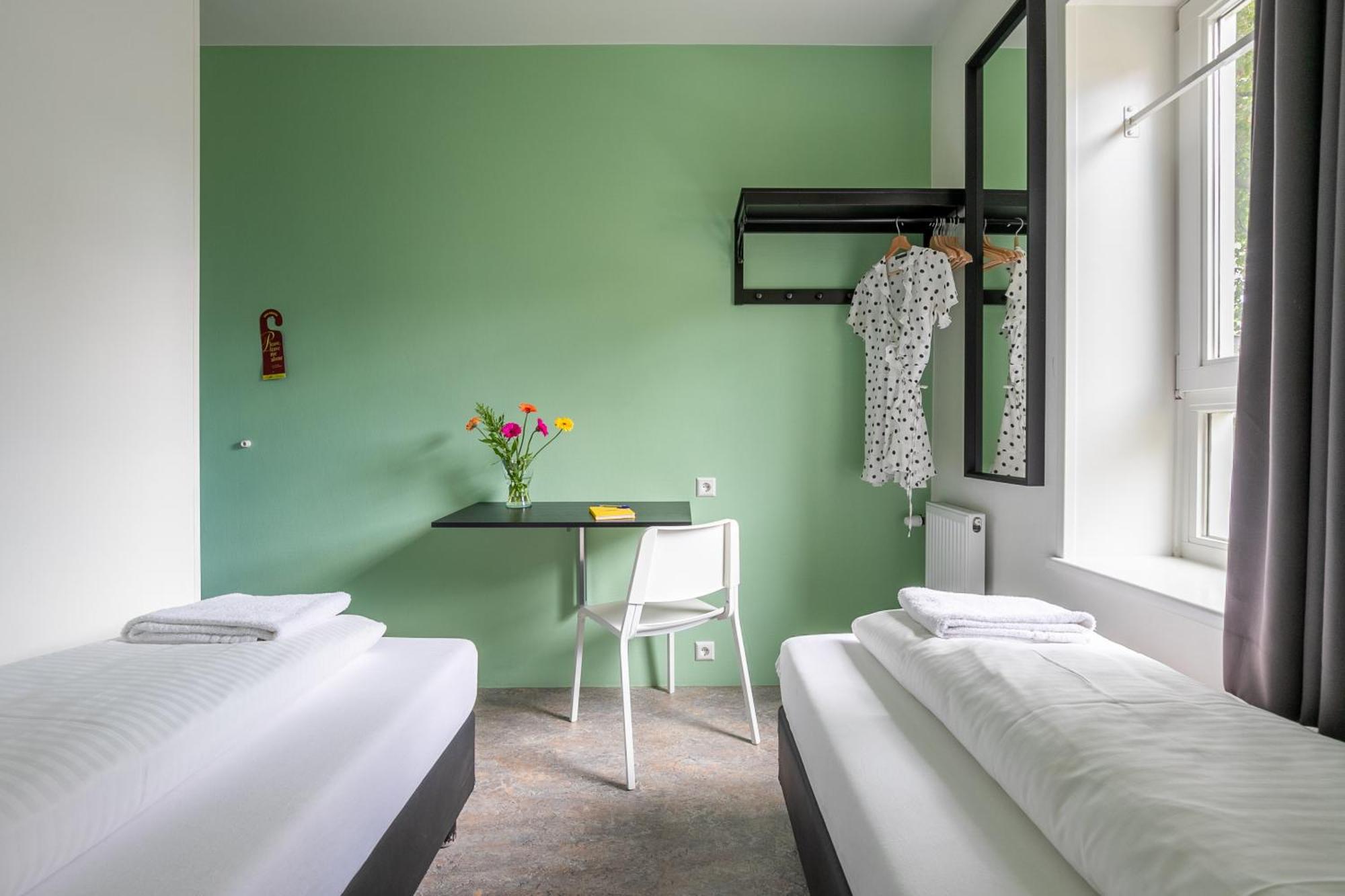 Hans Brinker Hostel อัมสเตอร์ดัม ภายนอก รูปภาพ